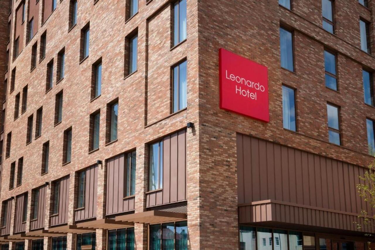Leonardo Hotel Chester Esterno foto